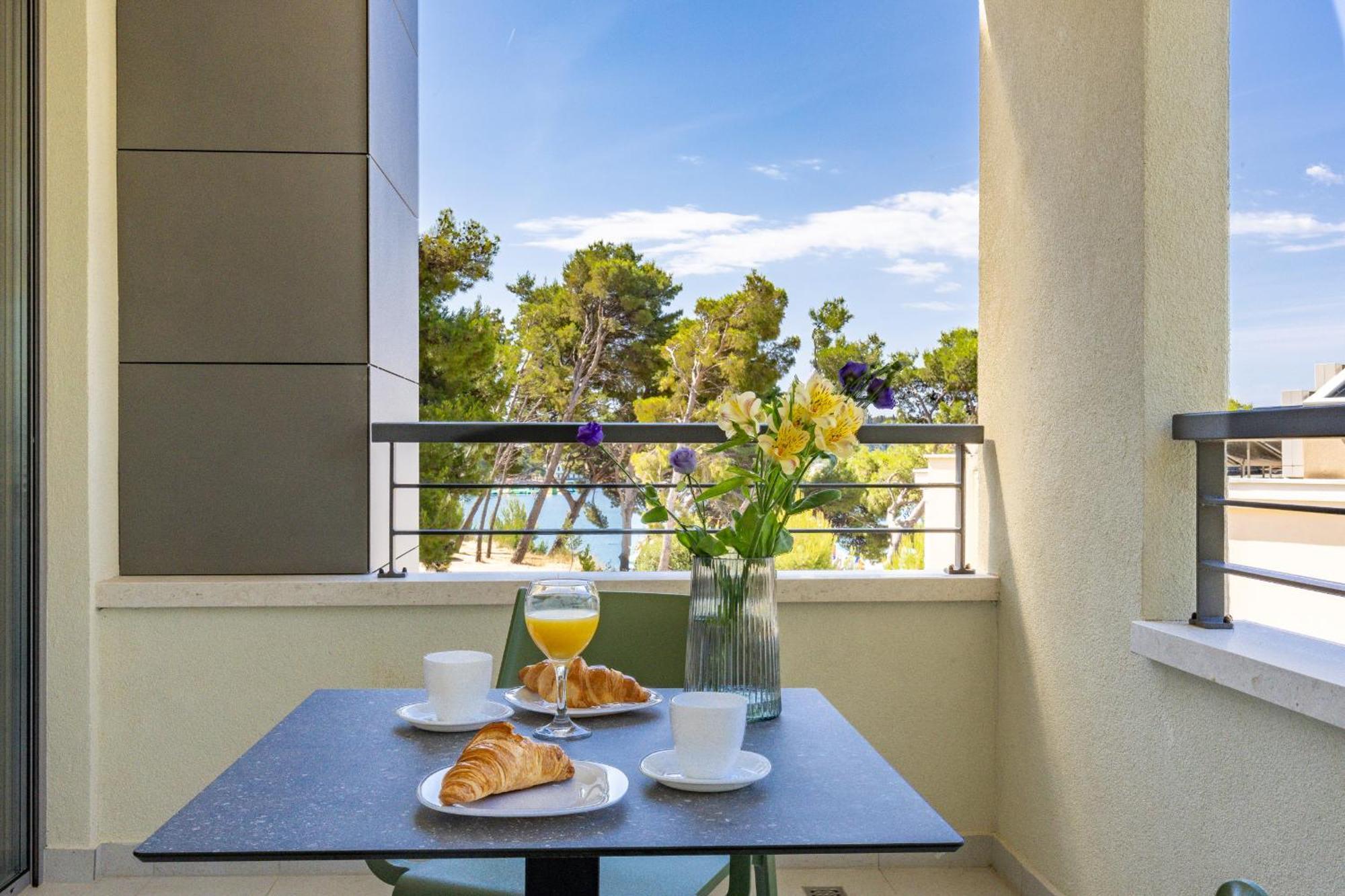 Beachfront Studio Wave Residence Srzic Makarska Zewnętrze zdjęcie